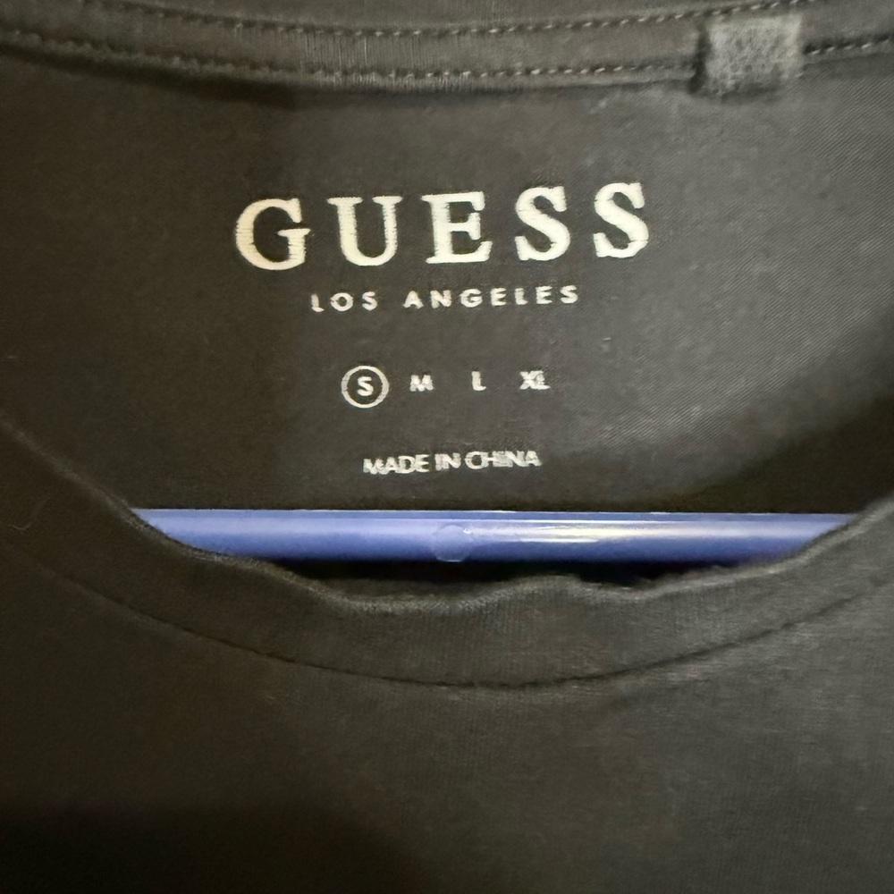 GUESS Los Angeles Black Logo T-Shirt Women's Small Classic Streetwear Tee - Picture 2 of 3